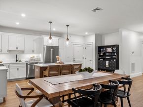 134 Court St 7, Plymouth MA 02360