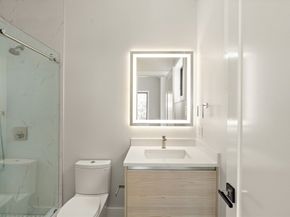 16 Dorcar Rd, Newton MA 02467