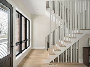 16 Dorcar Rd, Newton MA 02467