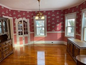 132 Walton Park, Melrose MA 02176