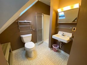 132 Walton Park, Melrose MA 02176