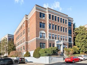 4 Chiswick 34, Boston MA 02135