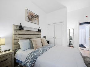 7 Main St 203, Brockton MA 02301