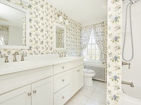 685 Highland St, Marshfield MA 02059