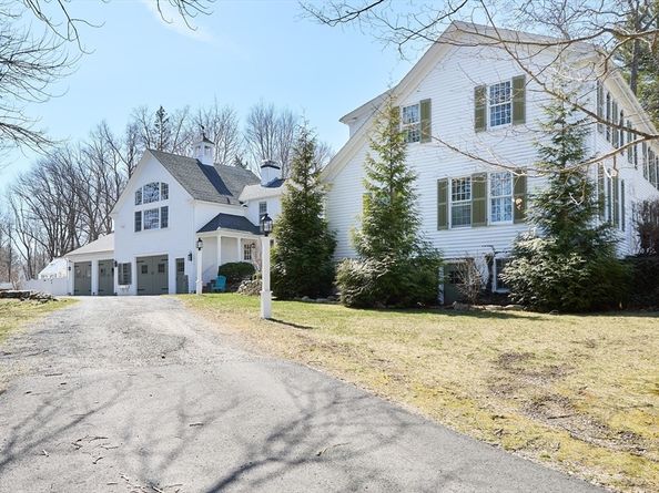 685 Highland St, Marshfield MA 02059