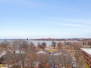 394 E 8th St 3, Boston MA 02127