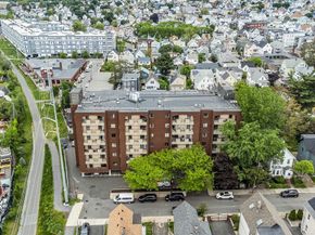 39 Parlin St 503, Everett MA 02149