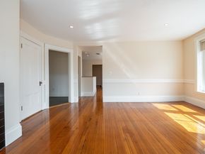 99 Washington St 33, Salem MA 01970