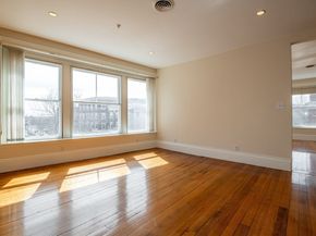 99 Washington St 33, Salem MA 01970
