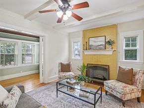 48 Gilbert Rd 1, Belmont MA 02478