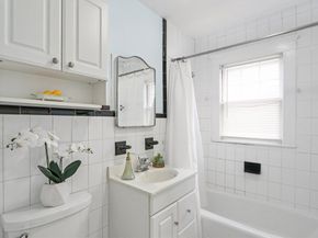 48 Gilbert Rd 1, Belmont MA 02478