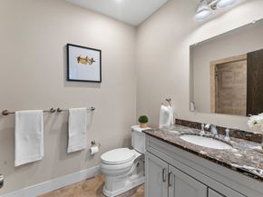 99-105 Broad St 8B, Boston MA 02110