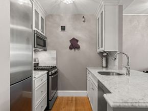 42 Eighth St. 4106, Boston MA 02129