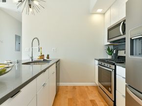 87 Parker St 403, Chelsea MA 02150