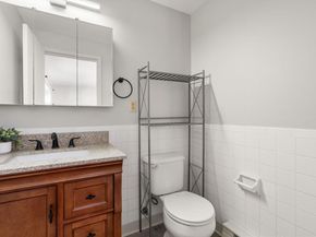 1321 Worcester Rd 610, Framingham MA 01701