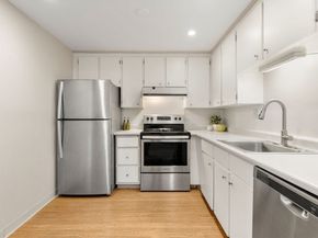 1321 Worcester Rd 610, Framingham MA 01701