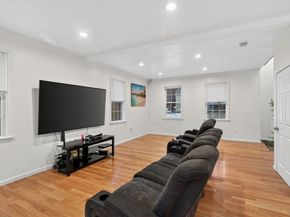 99 Dudley Rd, Oxford MA 01540