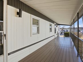 2 Ethel Ave, Marlborough MA 01752