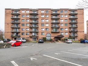 200 Locust St 106, Lynn MA 01904