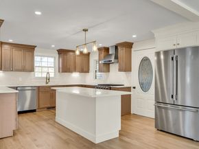 510 Common St, Walpole MA 02081