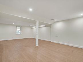 510 Common St, Walpole MA 02081