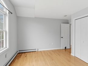 25 Stanphyl Rd, Uxbridge MA 01569