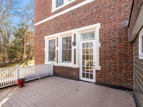 63 Garden Road G2, Wellesley MA 02481