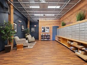 60 Dudley St 32, Chelsea MA 02150