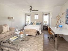 4 Beech Tree Ln, Mattapoisett MA 02739