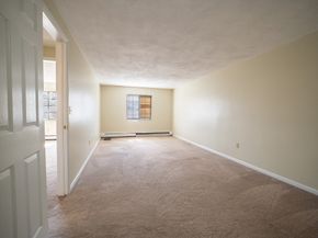 119 Grove St 234, Rockland MA 02370