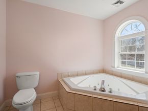 22 Westview Rd 22, Natick MA 01760