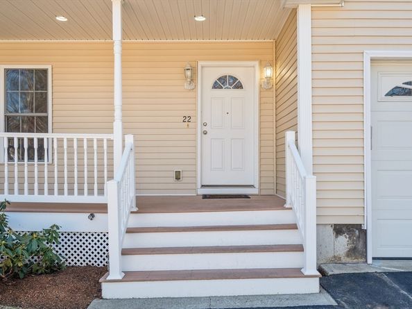 22 Westview Rd 22, Natick MA 01760