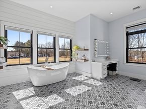 195 Lincoln Rd, Walpole MA 02081