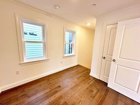 109 Boardman St 6, Boston MA 02128