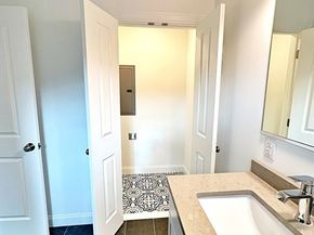 109 Boardman St 6, Boston MA 02128
