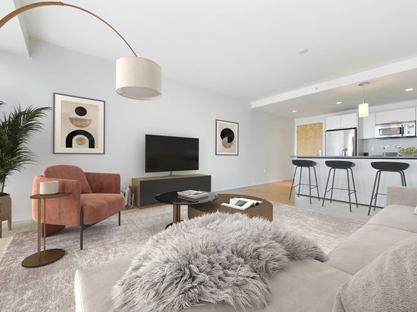 2 Earhart Street 1001, Cambridge MA 02141