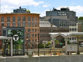 2 Earhart Street 1001, Cambridge MA 02141