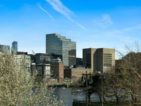 6 Canal Park 705, Cambridge MA 02141