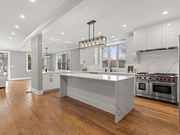 462 Waltham Street, Newton MA 02645