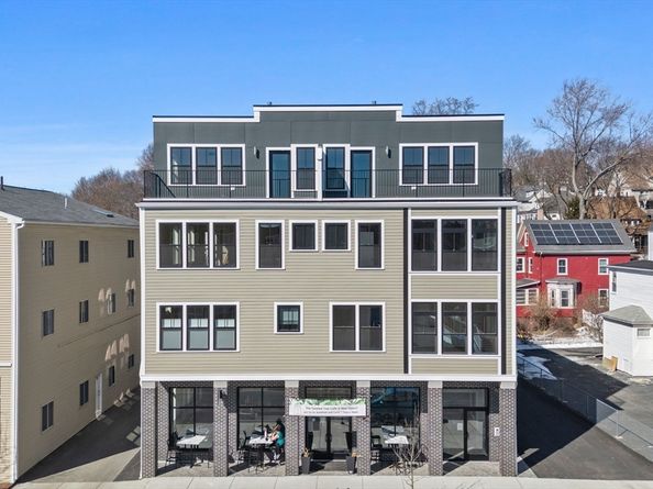 421 High St 101A, Medford MA 02155