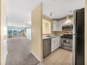 4 Canal Park PH8, Cambridge MA 02141