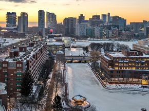 4 Canal Park PH8, Cambridge MA 02141