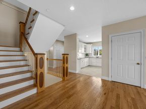 12 Groveland St, Wareham MA 02532