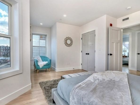 12 Cawfield St 2, Boston MA 02125
