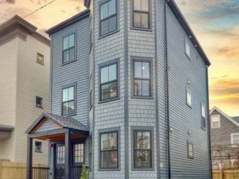 12 Cawfield St