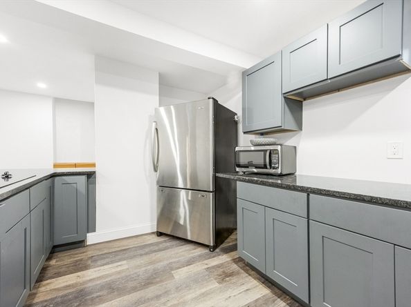 9 Easy St, Northborough MA 01532