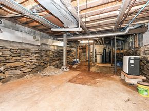 9 Easy St, Northborough MA 01532