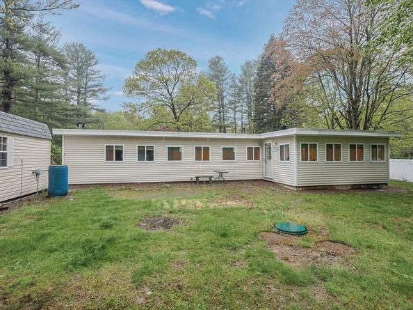 9 Easy St, Northborough MA 01532