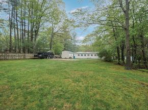9 Easy St, Northborough MA 01532