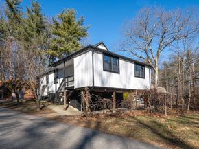 2-6 Stuart Rd, Sterling MA 01564